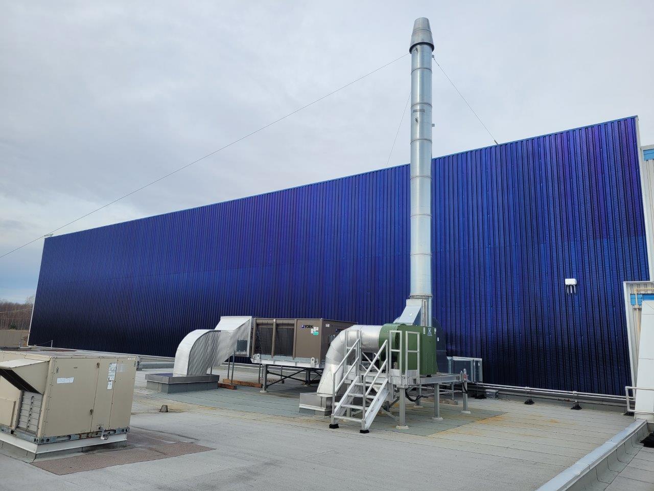Vytápění průmyslových budov ekologicky a efektivně. Až 50% energie z obnovitelných zdrojů. Možnosť použitie aj pre úspory na prípravu procesného tepla